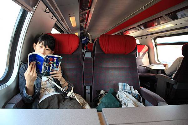 2010瑞義之旅DAY1-琉森 Pic Pimg Tw Hsuehci314 1326630984 462405613 N Jpg