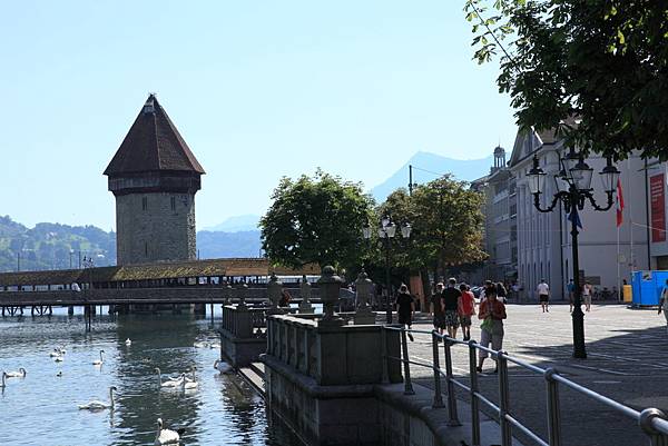 2010瑞義之旅DAY1-琉森 Pic Pimg Tw Hsuehci314 1326633067 1934156499 N Jpg