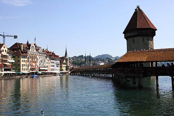 2010瑞義之旅DAY1-琉森 Pic Pimg Tw Hsuehci314 1326633069 1505950703 N Jpg