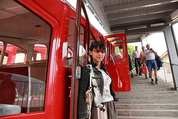 2010瑞義之旅DAY1-琉森 Pic Pimg Tw Hsuehci314 1326633083 3541115570 N Jpg