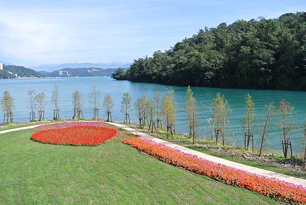 2011日月潭親子遊－騎腳踏車＋月牙灣划船