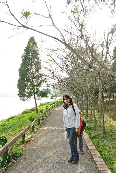 2011日月潭親子遊-騎腳踏車+月牙灣划船 Pic Pimg Tw Hsuehci314 1326725361 518234049 N Jpg