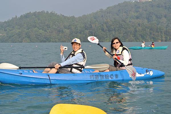 2011日月潭親子遊-騎腳踏車+月牙灣划船 Pic Pimg Tw Hsuehci314 1326725367 810267692 N Jpg
